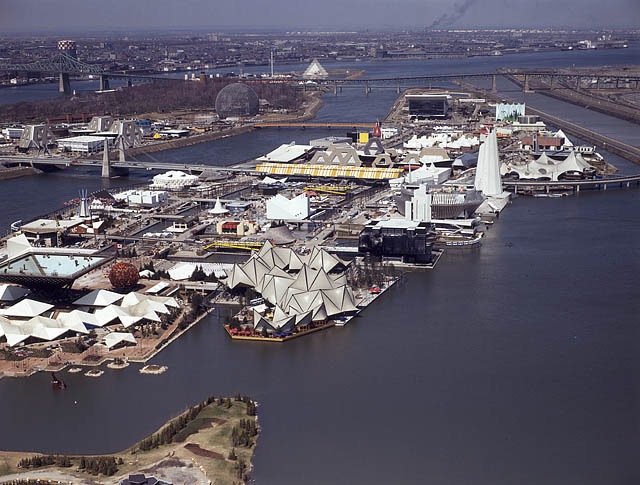 Vue aérienne de l'île Notre-Dame à l'Expo 67, Montréal, 1967