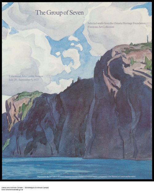 Affiche d'une exposition d'art montrant un paysage avec des montagnes et de l'eau