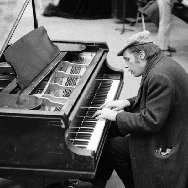 Glenn Gould in piano rehearsal, 1974