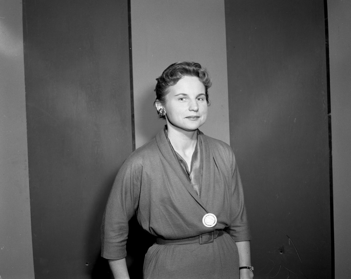 Jeanne Sauvé, during the recording of the show Opinion on CBOFT, 1956