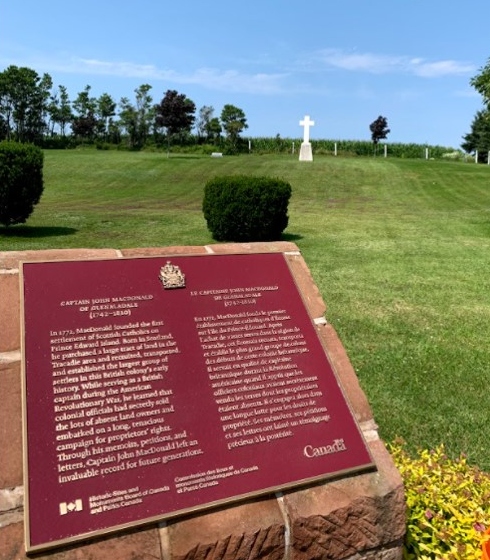 A bronze commemorative plaque on its stand