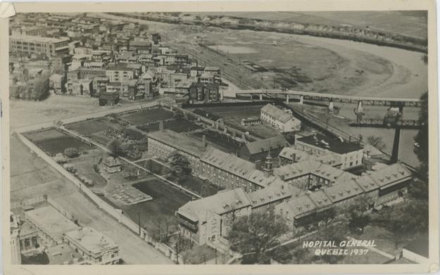 Exterior view of the Monastère des Augustines de l'Hôpital Général de Québec and its outbuildings, 1937