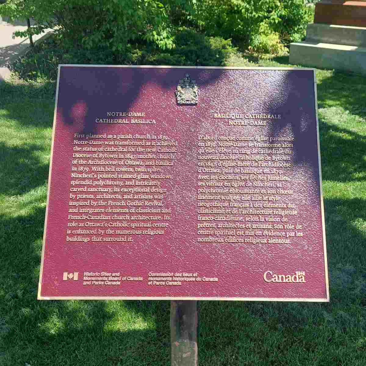 Commemorative plaque for the historical importance of Notre-Dame Roman Catholic Basilica National Historic Site, in Ottawa, Ontario