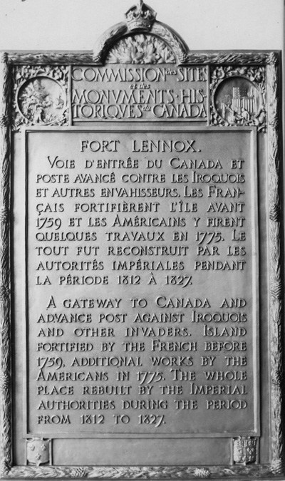 Plaque commémorative originale pour le lieu historique national du Fort-Lennox, 1926