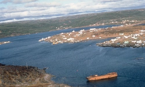 Vue aérienne d'un port maritime au Labrador, Canada