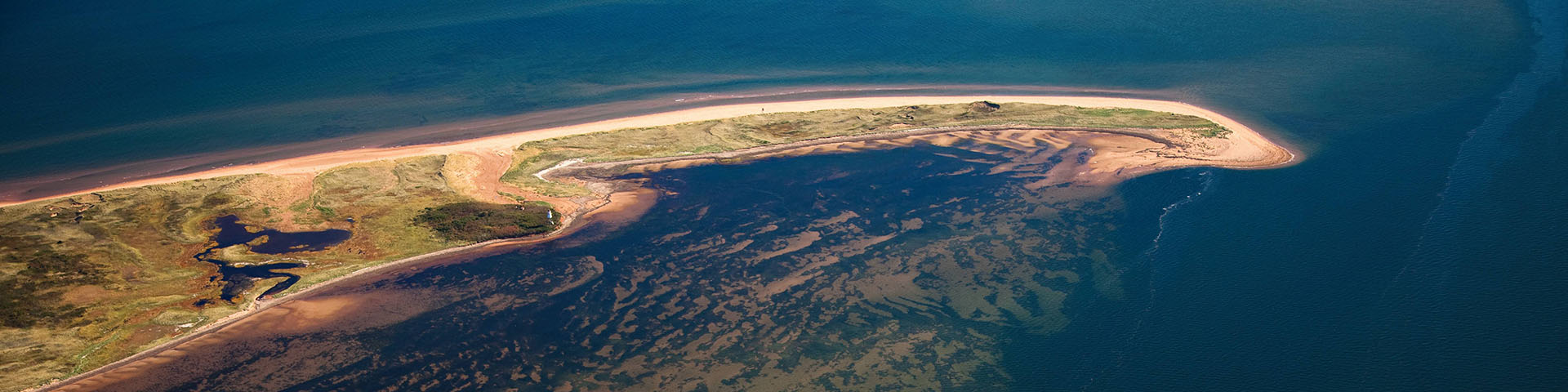 Vue aérienne des dunes à Pituamkek. 