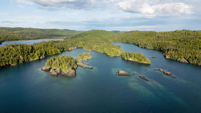 A bird's eye view of Pulpwood Harbour in Pukaskwa National Park.