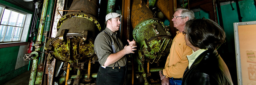 A guide offers a group tour 