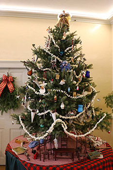 Christmas tree decorated with traditional Christmas ornaments.