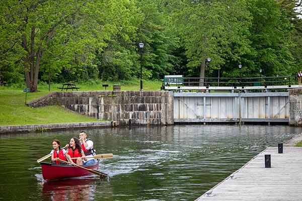 A canoe in the lock chamber