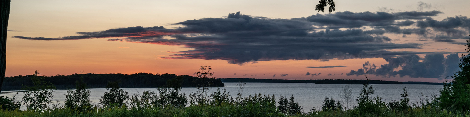 A sunsetting over the lake.