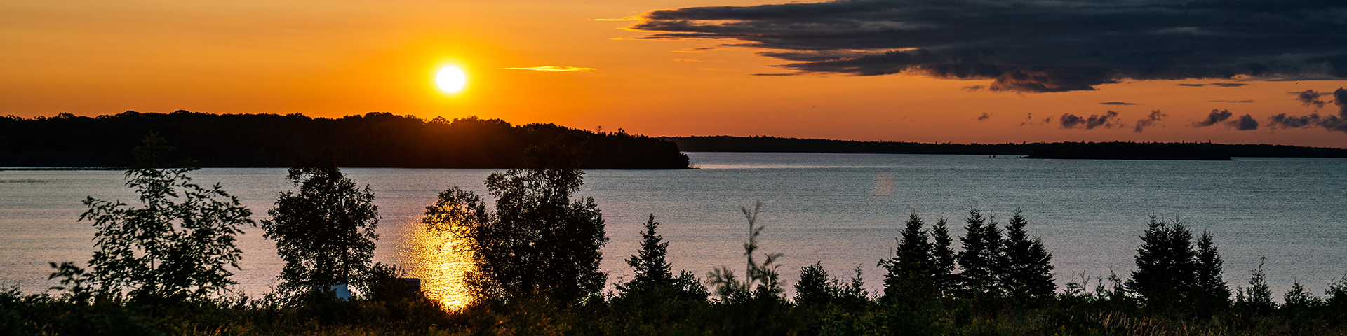 A sunset over the lake.