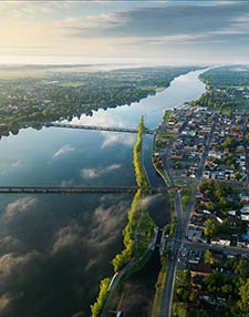 L'extrémité sud du canal de Chambly menant au quartier historique du Vieux-Saint-Jean