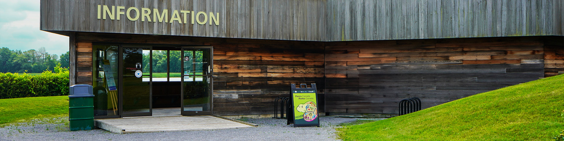 Centre des visiteurs du lieu historique national du Fort-Lennox.