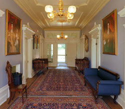 Manoir Papineau hall