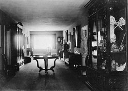 Third-floor corridor in the Manoir around 1915