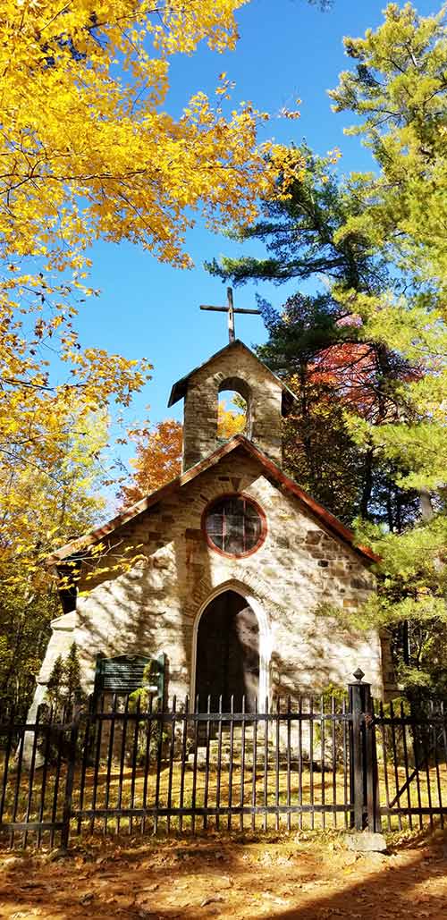 A chapel in the woods