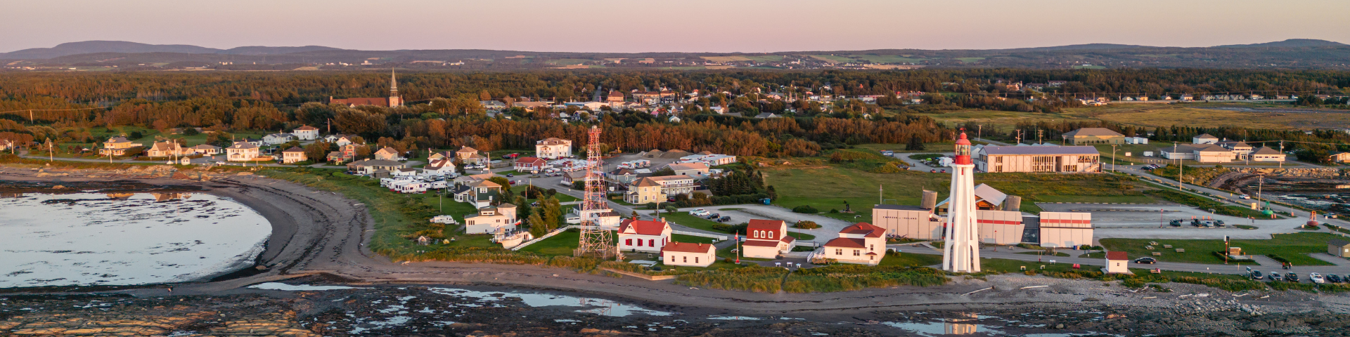 Aerial view of the lighthouse station and a part of the village of Pointe-au-Père 