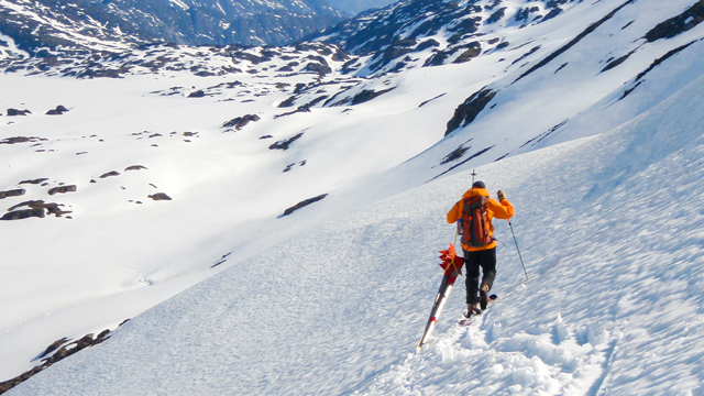 Sécurité en hiver dans l'arrière–pays