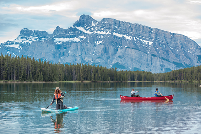 visitors paddling on two jack lake 