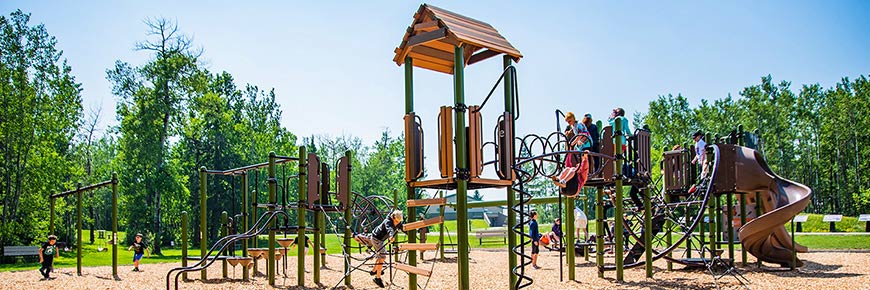 New animal-themed playground in the heart of the Astotin Lake Recreation Area.