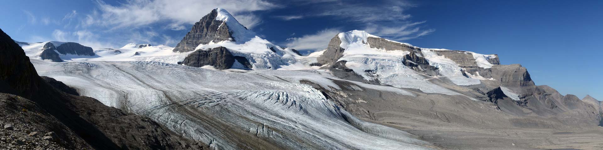 Panorama of Mt Brazeau and glacier