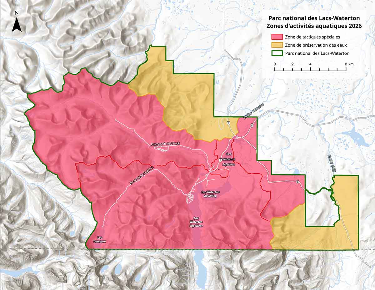 Carte indiquant les zones d’activités aquatiques restreintes dans le parc national des Lacs-Waterton