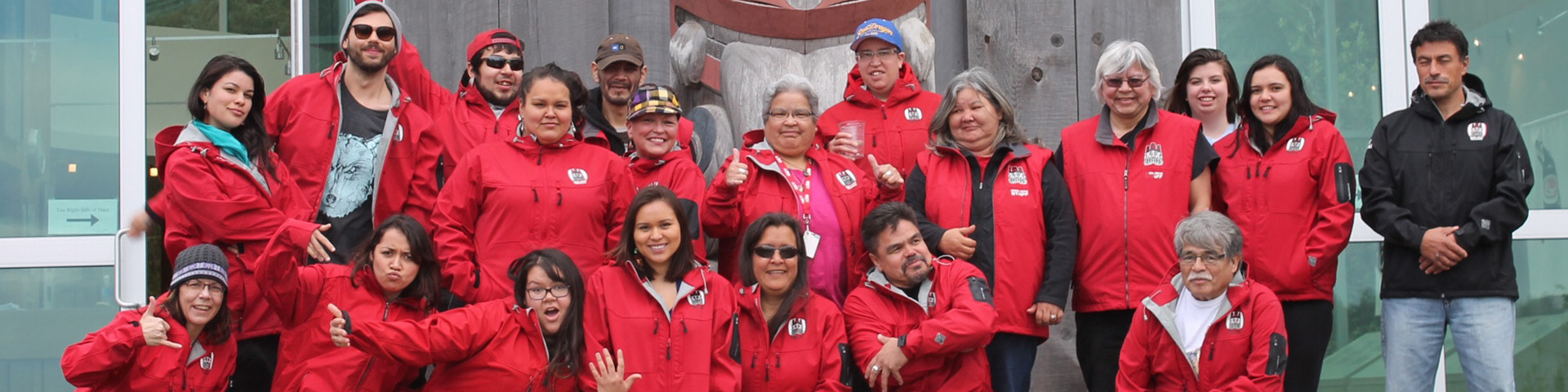 Photo de groupe des gardiens de Haida Gwaii 