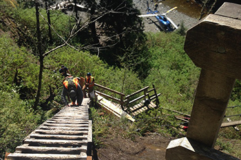 Steep and narrow working conditions while the ladder system was repaired