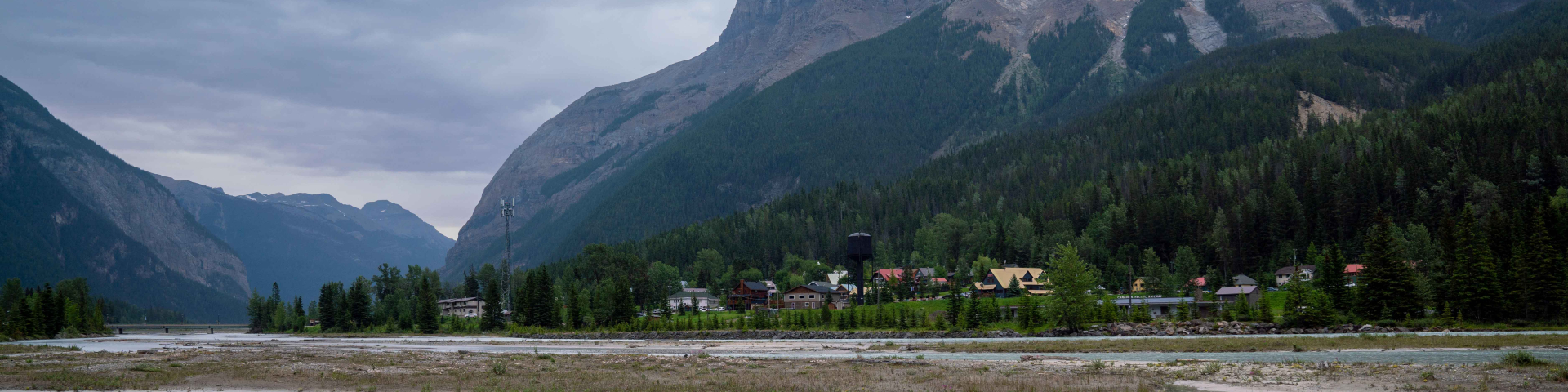 Community of Field and the Kicking Horse River