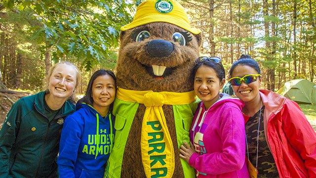 Visitors with Parka.
