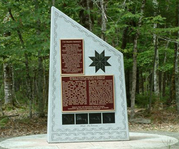 Commemorative monument