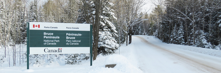 Signe pour le parc couvert de neige