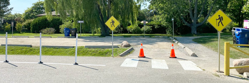 Improved identification of the multi-use pedestrian cyclist laneway