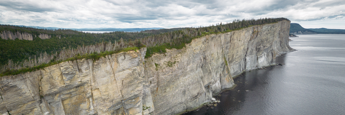 Cliffs ot the North Area of the park