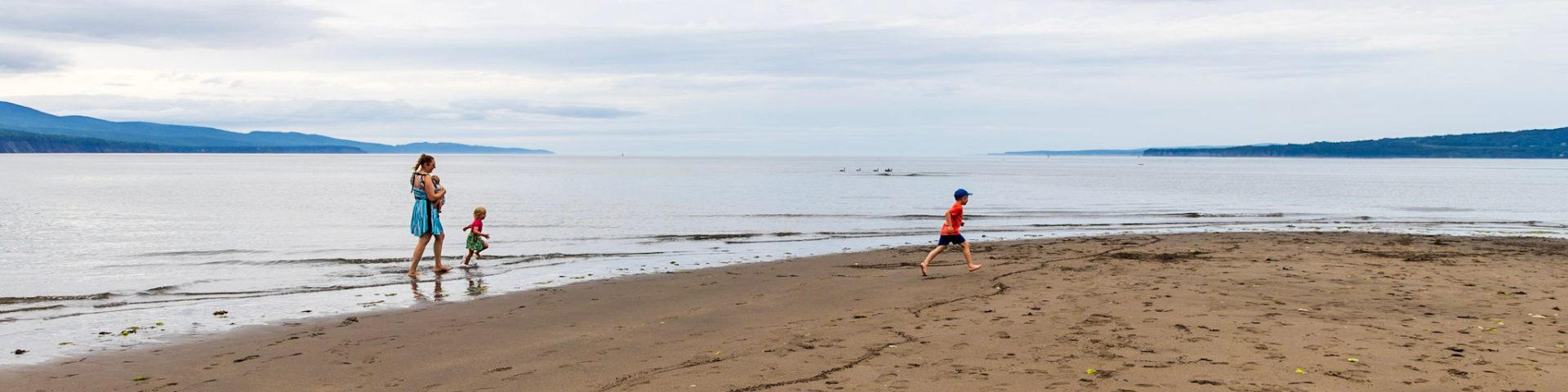 View of the cape Bon-Ami cliffs at sunrise. 