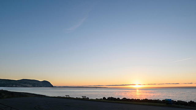 La baie de Fundy au coucher du soleil.